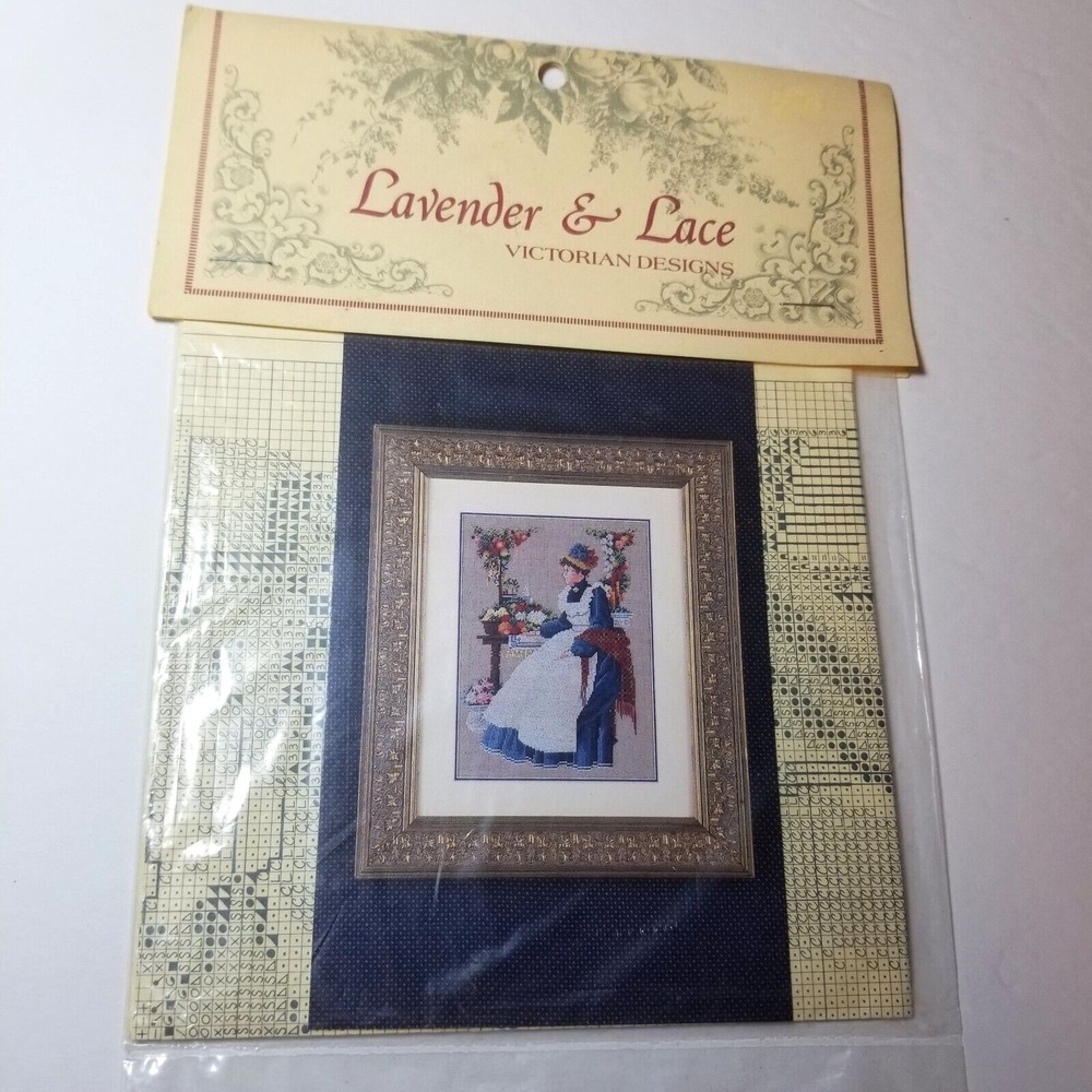 Lavender & Lace  "Country Fair"  L &‎ L8 Unopened Cross Stitch Chart/Pattern
